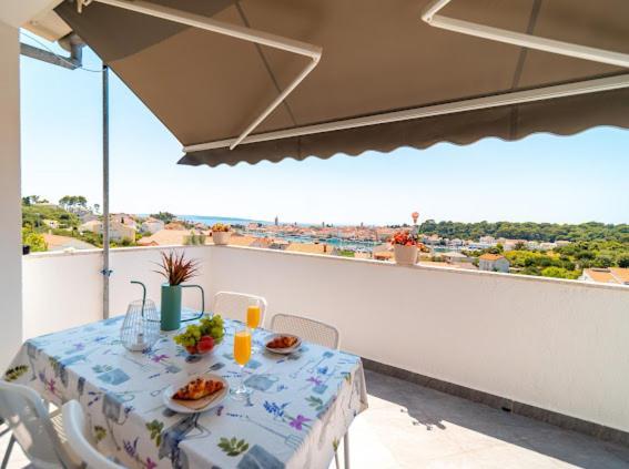 Laganini Apartman Rab Раб Екстериор снимка